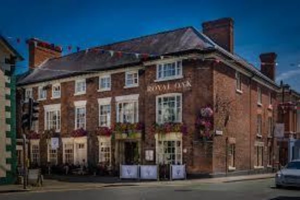 Royal Oak Hotel Welshpool